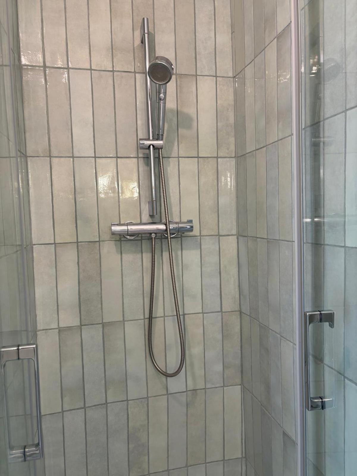 Escale-Marne Fr - 102 - Free Parking - Free Luggage Storage - All Equipped - Linen Included - Washing Machine - 10Mn Walk Metro 8 - Rer A - Panoramic View - From 1 To 4 Guests Maisons-Alfort Exterior foto